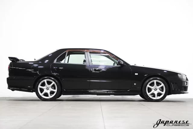 1998 Nissan Skyline JDM car for sale — photo 5 of 25