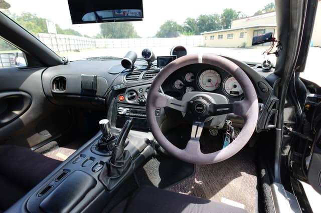 1993 Mazda RX-7 JDM car for sale — photo 17 of 18