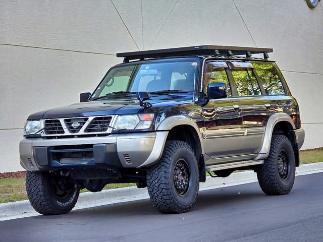 1998 Nissan Safari JDM car for sale — photo 3 of 10