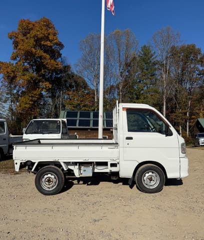 2000 Daihatsu Hijet JDM car for sale — photo 4 of 17