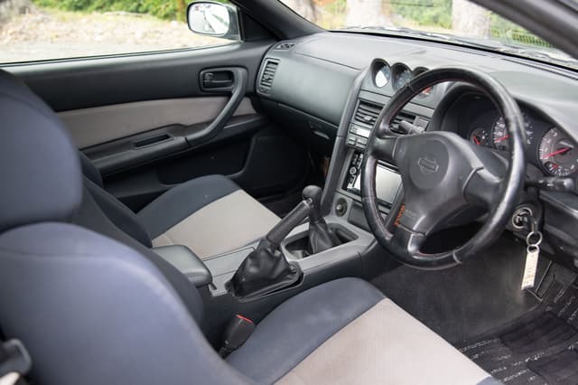 1999 Nissan Skyline JDM car for sale — photo 9 of 15
