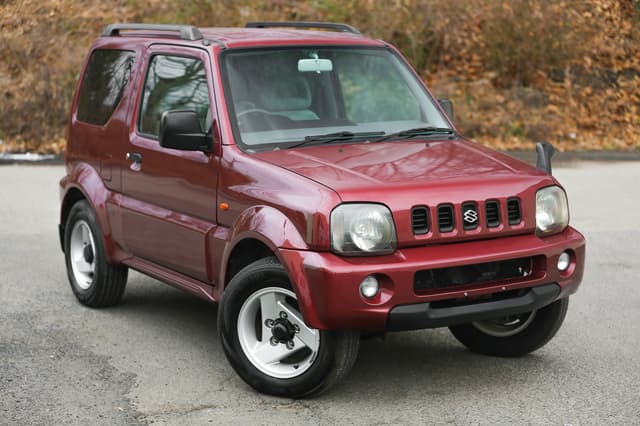 1998 Suzuki Jimny JDM car for sale — photo 2 of 25