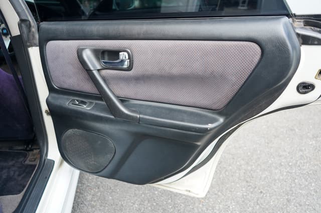 1998 Nissan Stagea JDM car for sale — photo 14 of 25