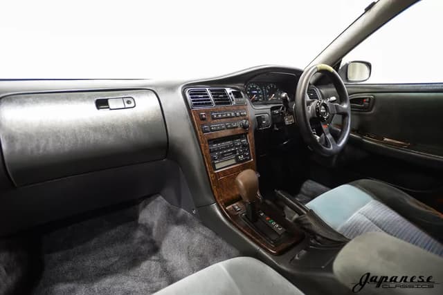 1992 Toyota Mark II JDM car for sale — photo 9 of 25