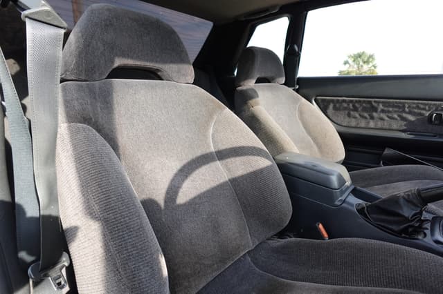 1990 Nissan Skyline JDM car for sale — photo 18 of 18