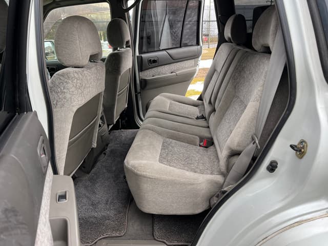 1998 Nissan Safari JDM car for sale — photo 14 of 18