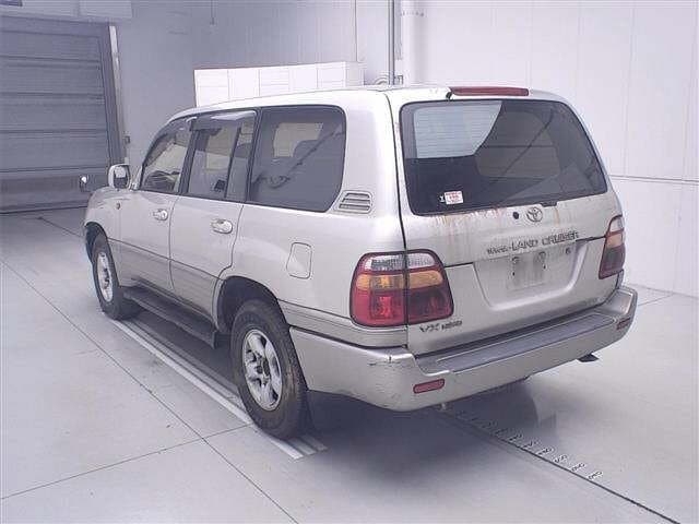1998 Toyota Land Cruiser JDM car for sale — photo 2 of 11