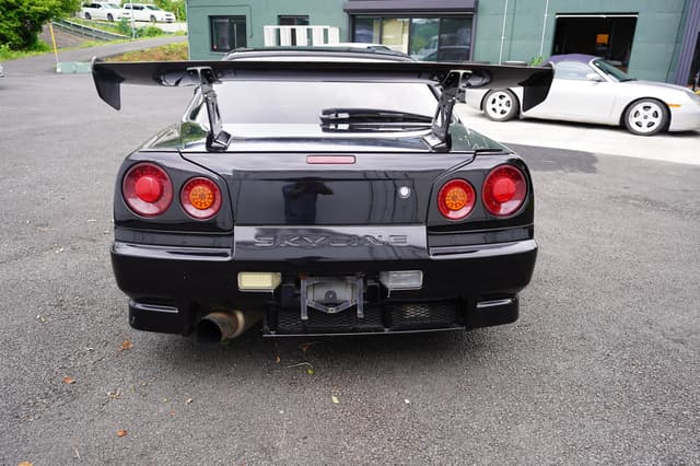 1998 Nissan Skyline JDM car for sale — photo 17 of 25