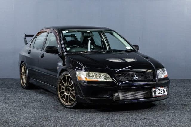 2001 Mitsubishi Lancer Evolution JDM car for sale — photo 12 of 18