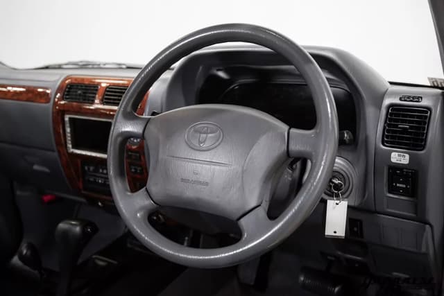 2000 Toyota Land Cruiser Prado JDM car for sale — photo 12 of 25