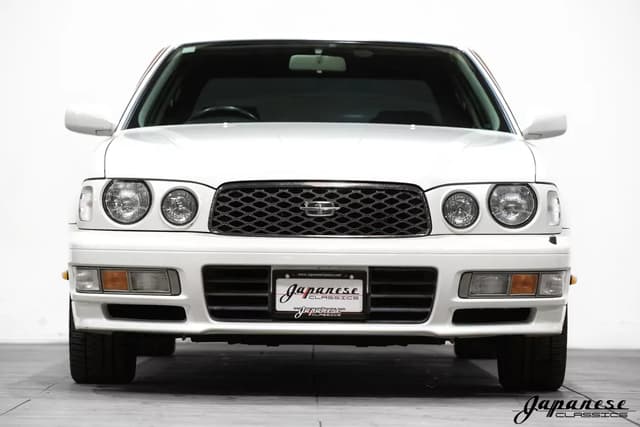 1998 Nissan Gloria JDM car for sale — photo 2 of 25