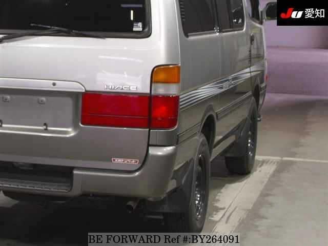 2003 Toyota HiAce JDM car for sale — photo 6 of 8