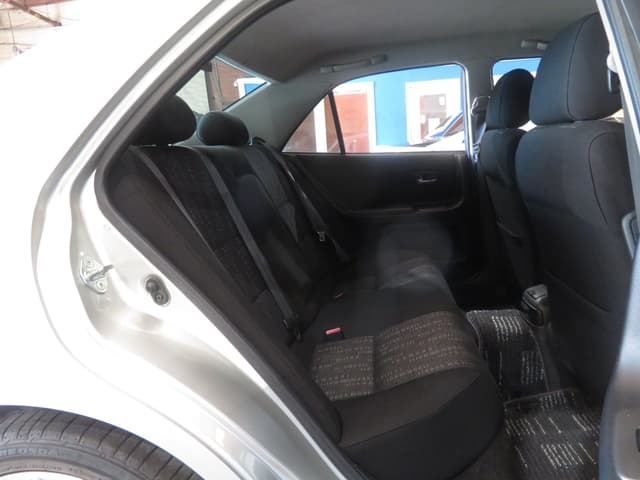 1999 Toyota Altezza JDM car for sale — photo 21 of 25