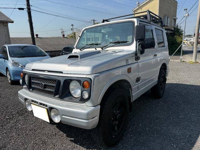 1997 Suzuki Jimny JDM car for sale — photo 2 of 20