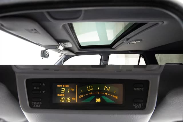 1996 Toyota Hilux JDM car for sale — photo 10 of 25