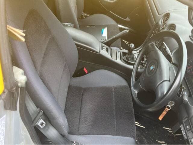 1999 Mazda Roadster (Eunos Roadster / MX-5) JDM car for sale — photo 6 of 17