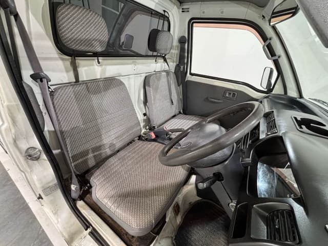2000 Daihatsu Hijet JDM car for sale — photo 8 of 25