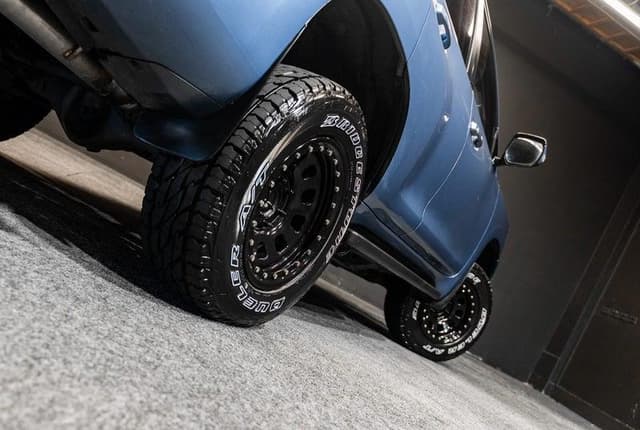 2010 Toyota Land Cruiser Prado JDM car for sale — photo 10 of 20