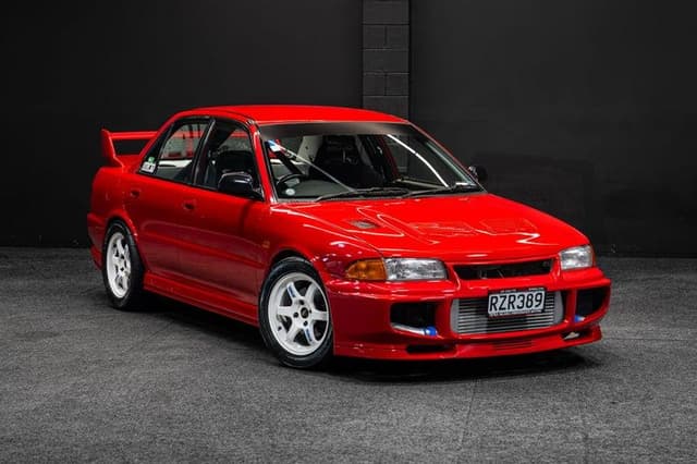 1995 Mitsubishi Lancer Evolution JDM car for sale — photo 11 of 20