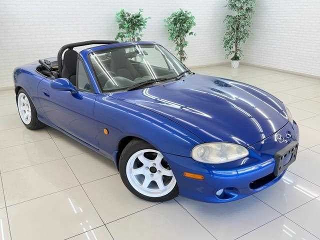 2000 Mazda Roadster (Eunos Roadster / MX-5) JDM car for sale — photo 2 of 16