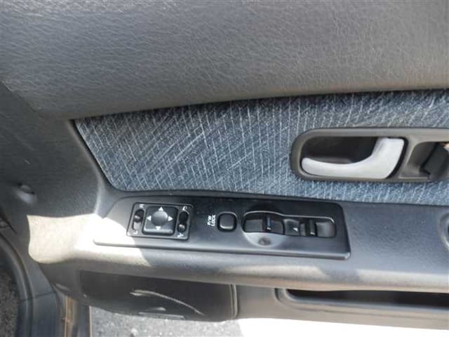 1993 Nissan Skyline JDM car for sale — photo 15 of 25