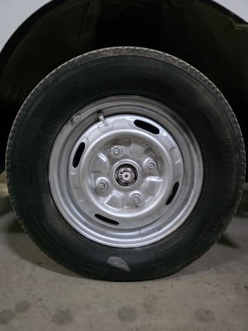 1998 Mitsubishi Minicab JDM car for sale — photo 7 of 13