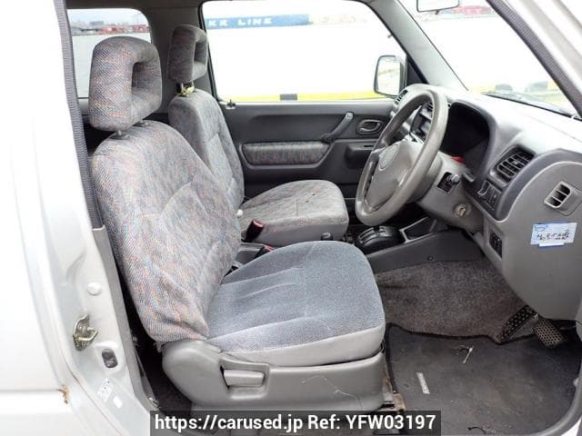 1999 Suzuki Jimny JDM car for sale — photo 15 of 25