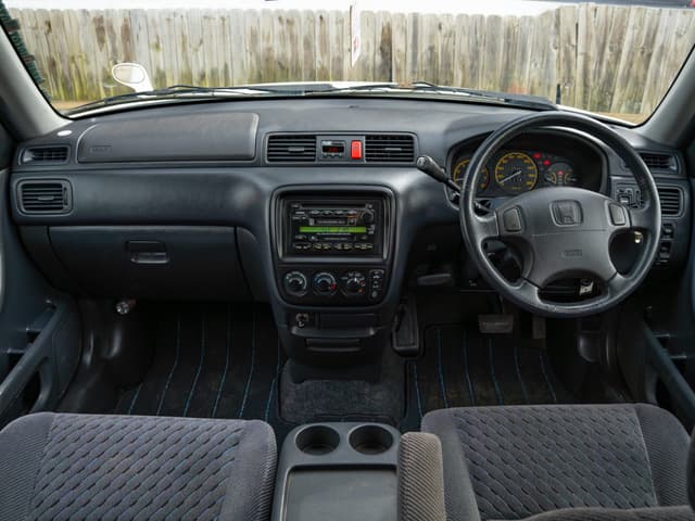 1999 Honda CR-V JDM car for sale — photo 9 of 15