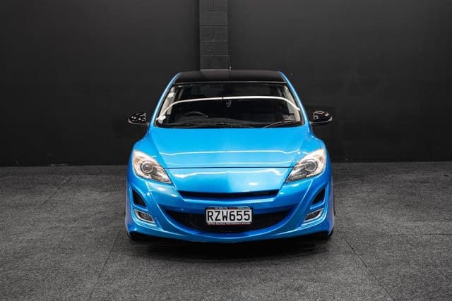 2009 Mazda Axela JDM car for sale — photo 4 of 20