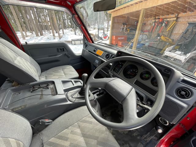 1995 Toyota Dyna JDM car for sale — photo 8 of 8
