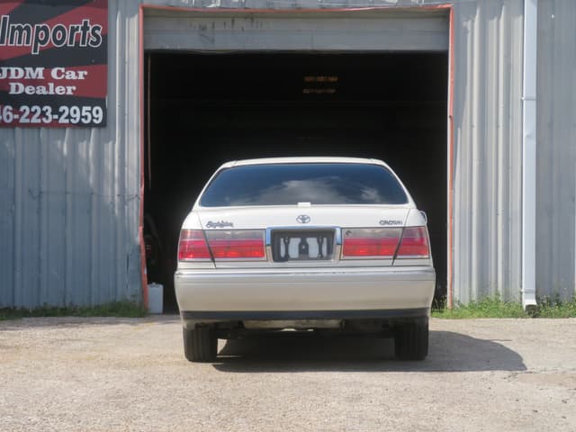 2000 Toyota Crown JDM car for sale — photo 7 of 25