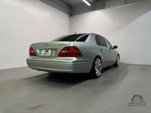 2000 Toyota Celsior JDM car for sale — photo 14 of 25
