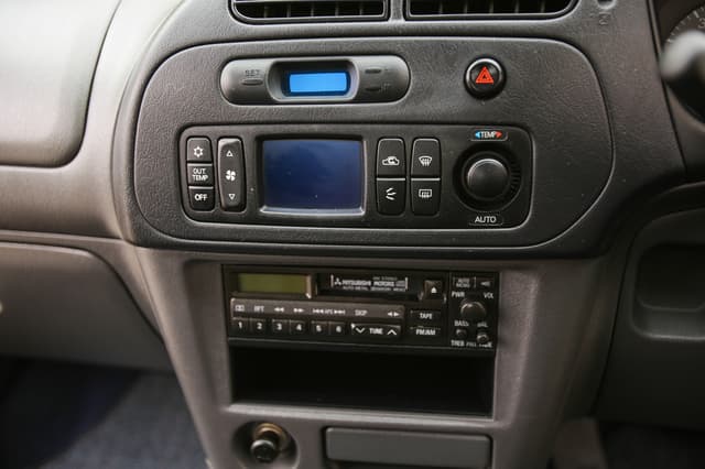 1996 Mitsubishi Lancer JDM car for sale — photo 22 of 25