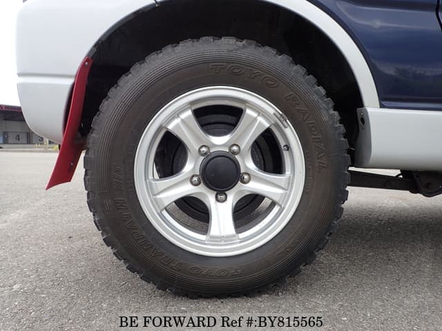 2000 Suzuki Jimny JDM car for sale — photo 11 of 25