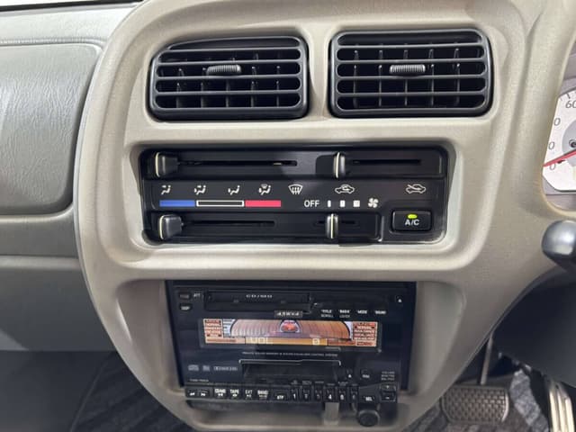 2001 Suzuki Every JDM car for sale — photo 13 of 25