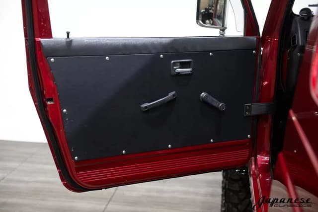 1994 Suzuki Jimny JDM car for sale — photo 18 of 25