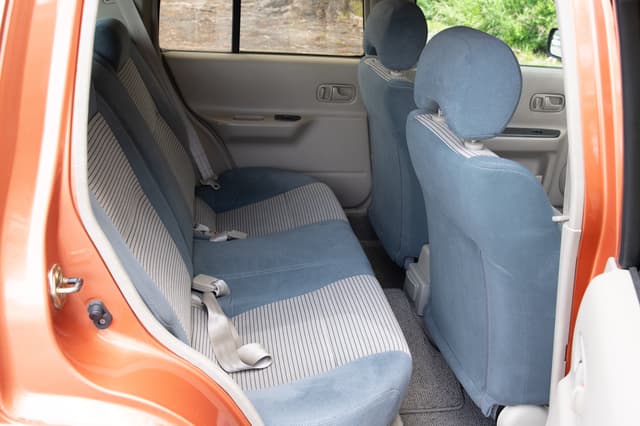 2000 Nissan Rasheen JDM car for sale — photo 11 of 14