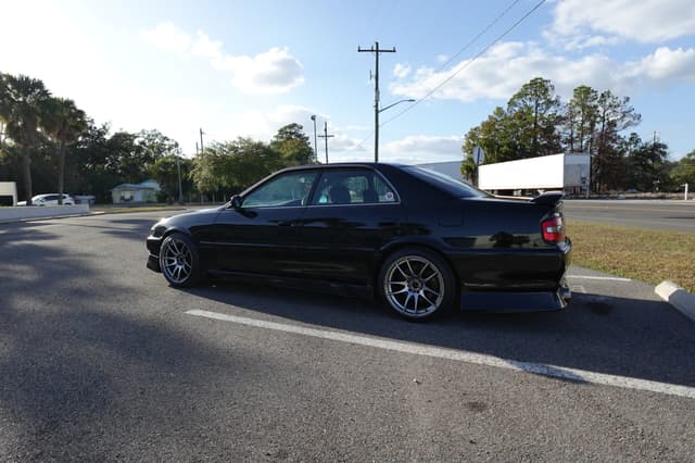 1997 Toyota Chaser JDM car for sale — photo 15 of 17