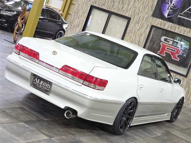 1999 Toyota Mark II JDM car for sale — photo 14 of 25