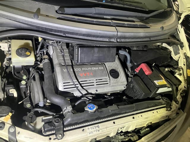 2001 Toyota Estima JDM car for sale — photo 11 of 11