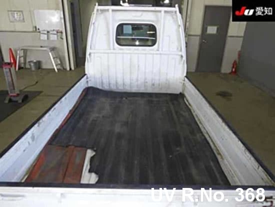 1998 Mitsubishi Minicab JDM car for sale — photo 8 of 9