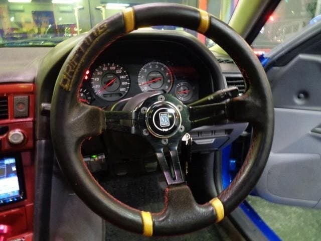 1998 Nissan Skyline JDM car for sale — photo 18 of 25