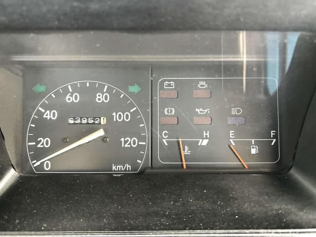 1993 Daihatsu Hijet JDM car for sale — photo 6 of 10