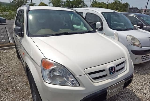 2001 Honda CR-V JDM car for sale — photo 21 of 22