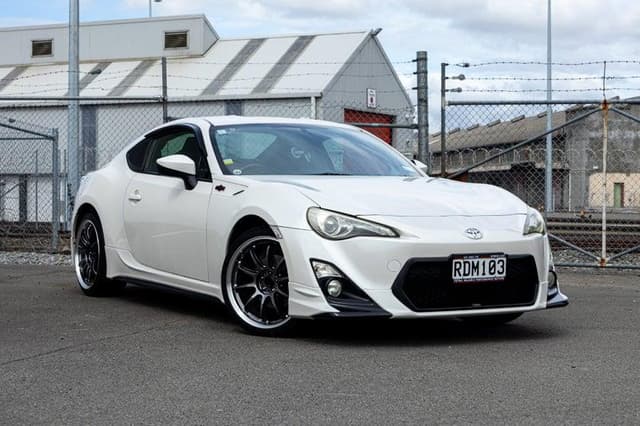 2012 Toyota 86 JDM car for sale — photo 7 of 13