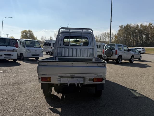 2008 Daihatsu Hijet JDM car for sale — photo 3 of 6
