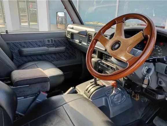 1994 Toyota Land Cruiser Prado JDM car for sale — photo 13 of 16