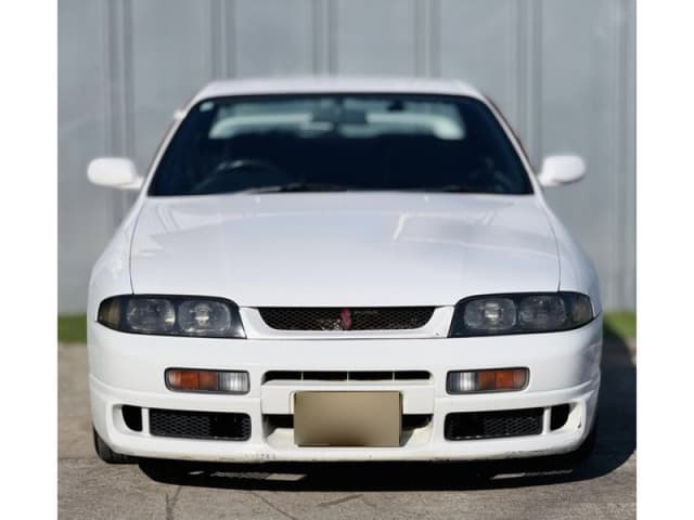 1995 Nissan Skyline JDM car for sale — photo 2 of 5