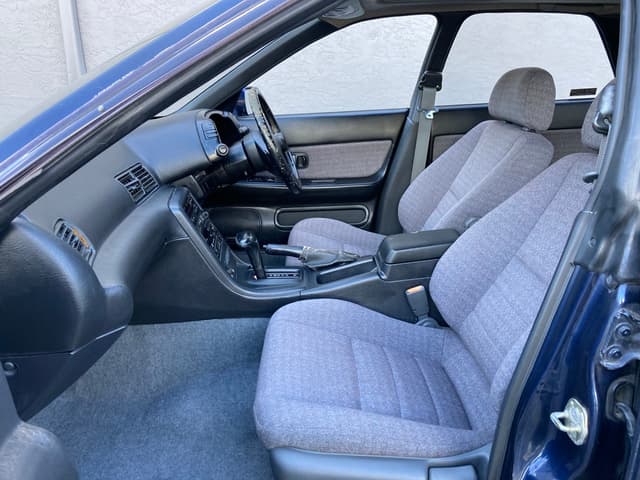 1994 Nissan Skyline JDM car for sale — photo 17 of 22