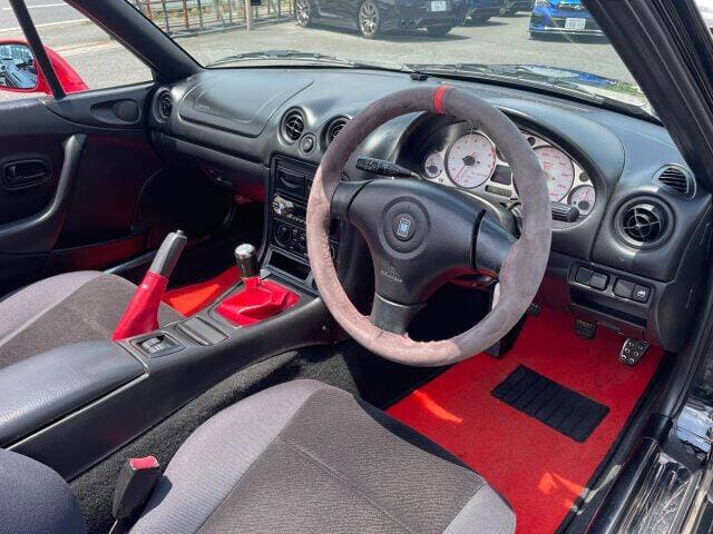 1998 Mazda Roadster (Eunos Roadster / MX-5) JDM car for sale — photo 3 of 12